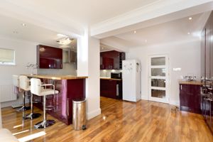 Photo 9- click for photo gallery